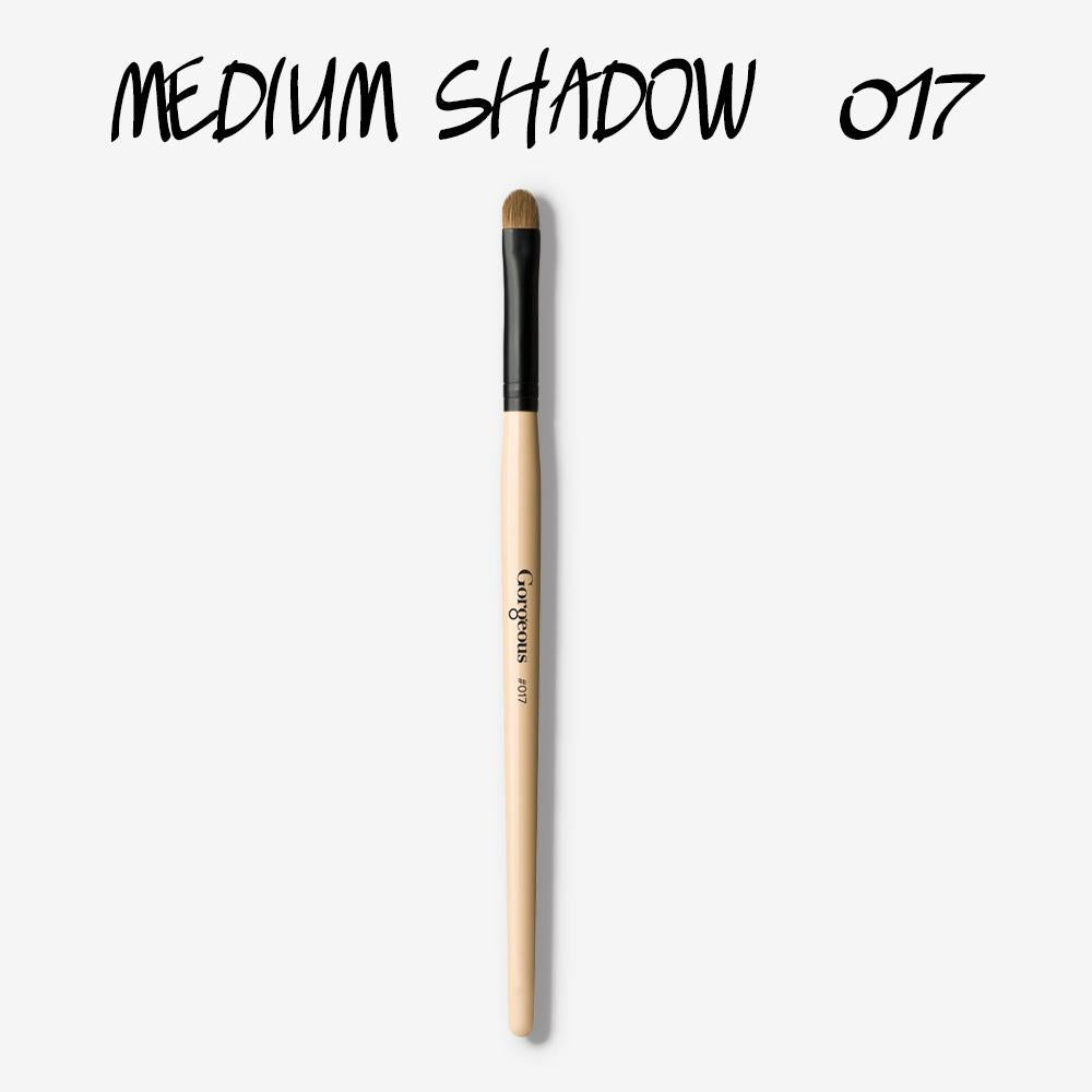 BRUSH 017 - MEDIUM SHADOW